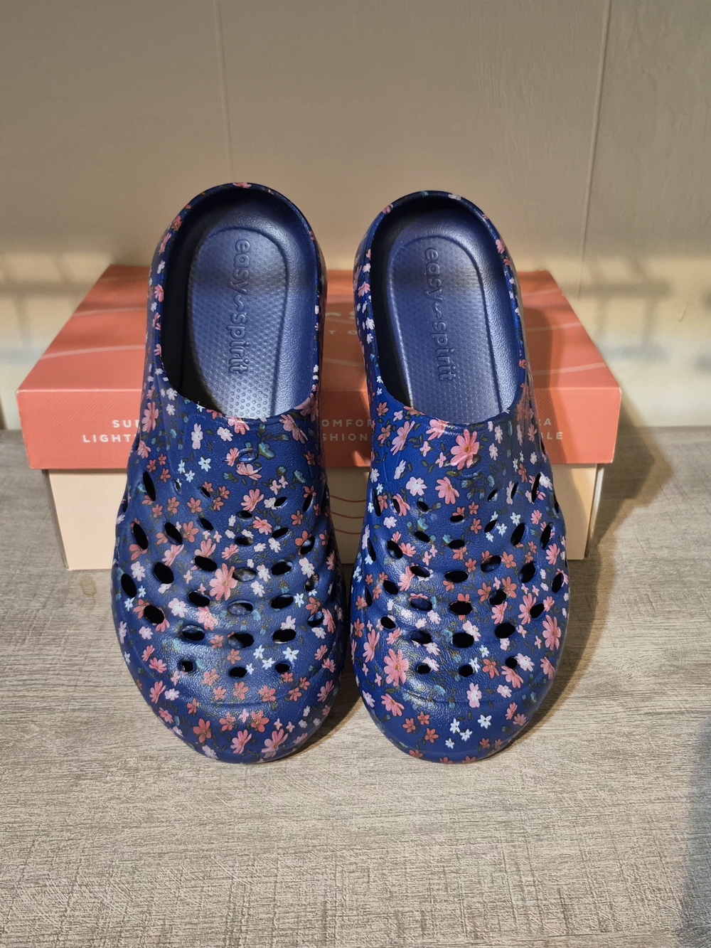 Easy Spirit Women's Navy Floral Clog Slip-Ons
